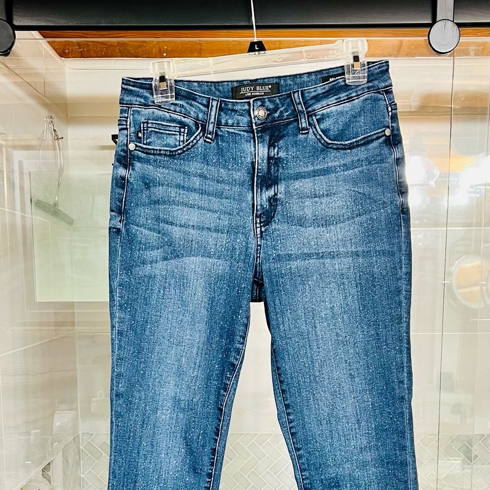 Judy Blue Relax Fit Skinny Jeans